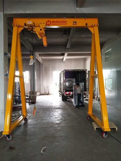 豪钢起重机为上海高科生物提供移动式龙门吊架一台