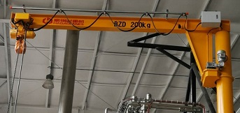 德国克朗斯集团向豪钢定制200kg悬臂吊